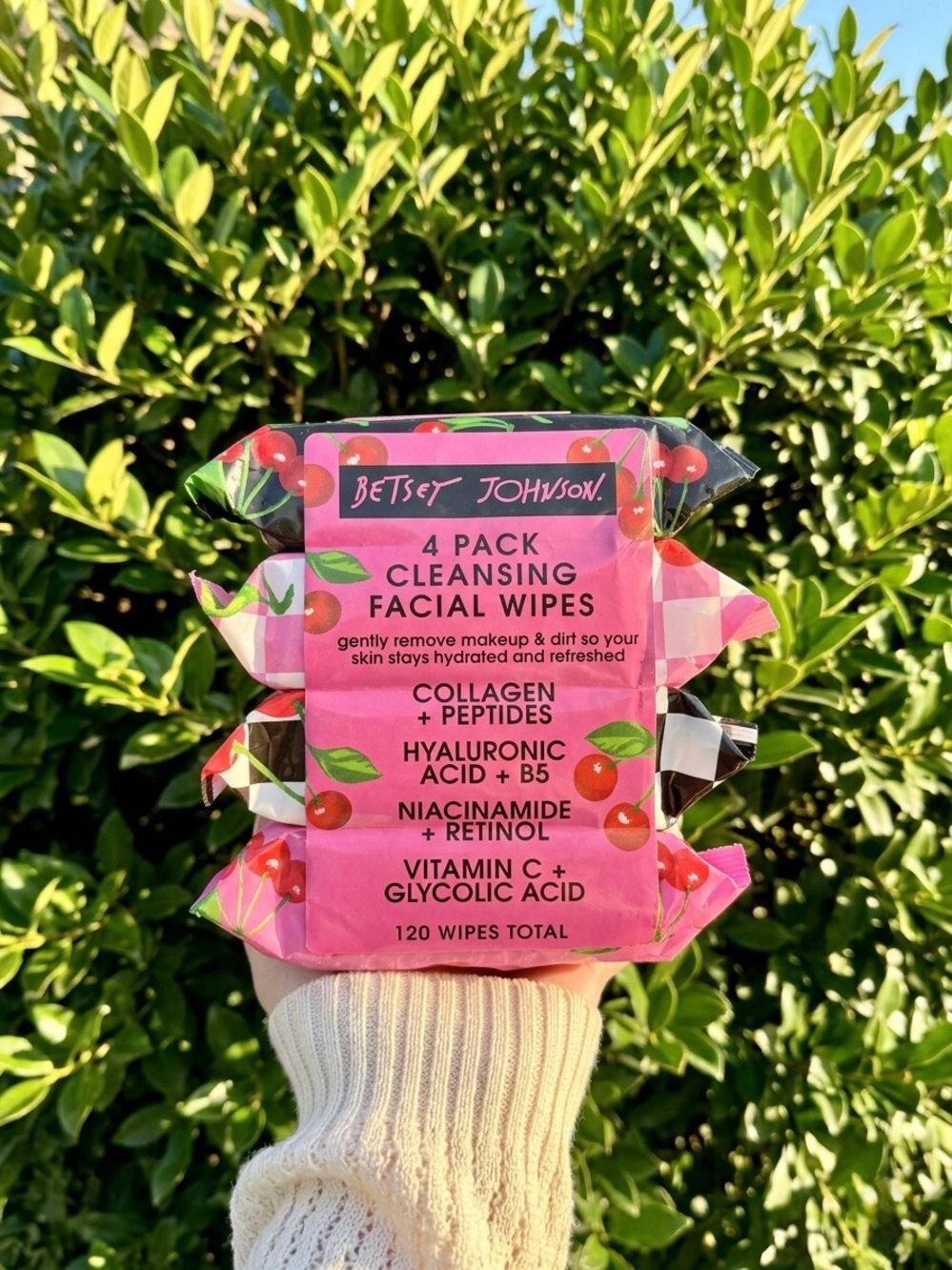 Betsey Johnson 4-Pack Cleansing Facial Wipes